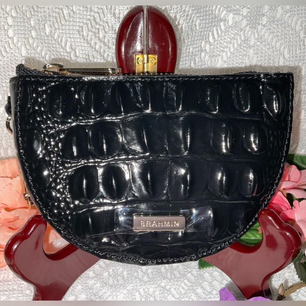 Brahmin Britt, Black Melbourne, NWT